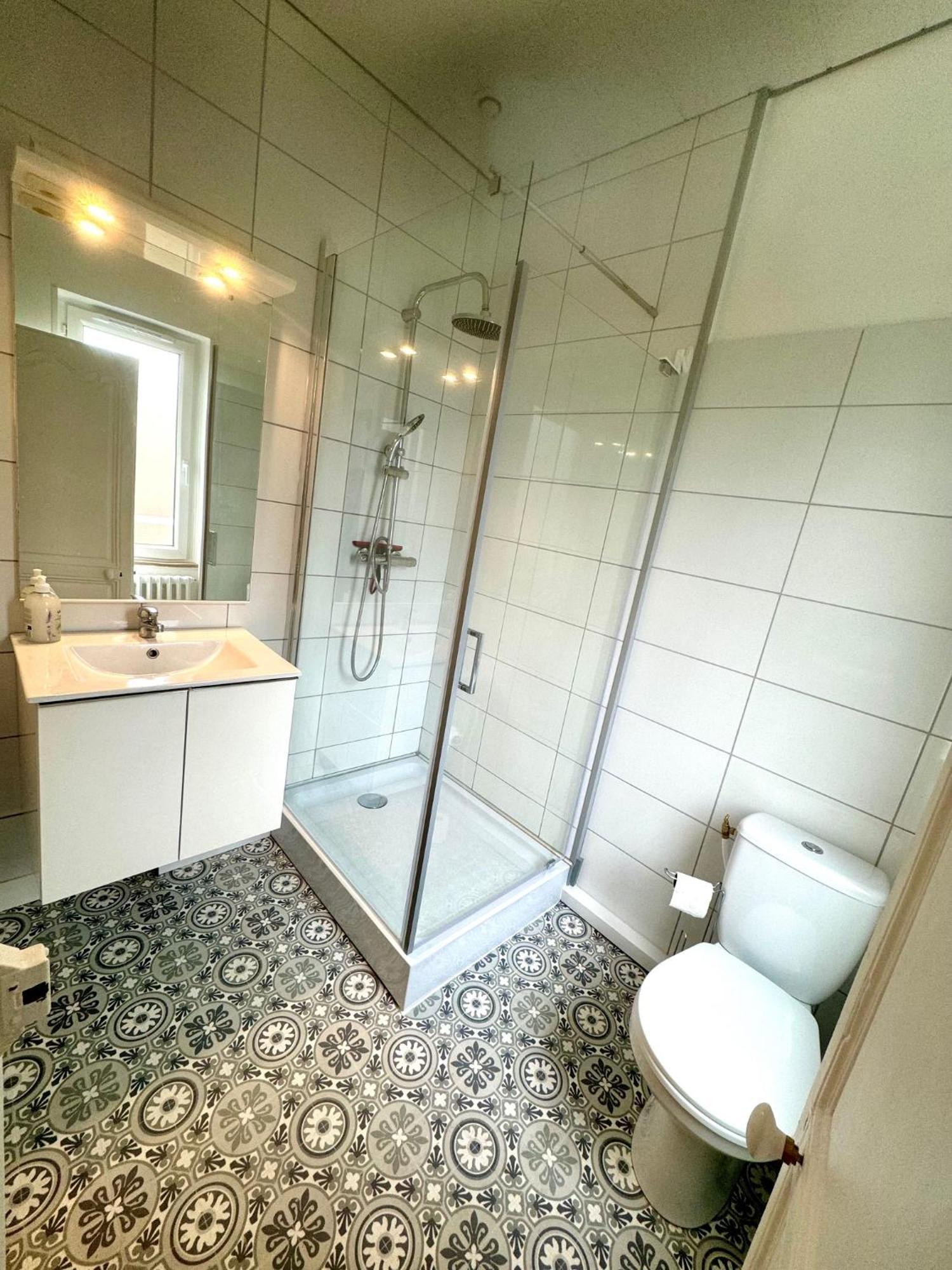 Le Clos Des Baleines 2 Limoges Buitenkant foto